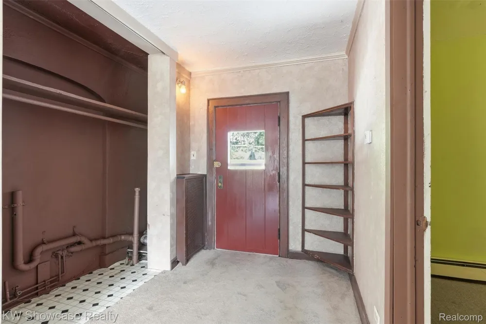 2220 Wixom Road Commerce Charter Township, MI 48382