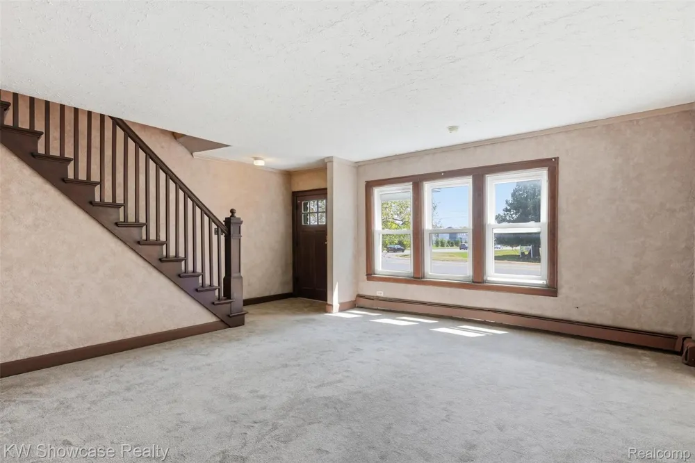2220 Wixom Road Commerce Charter Township, MI 48382