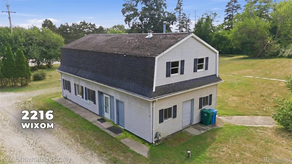2220 Wixom Road Commerce Charter Township, MI 48382