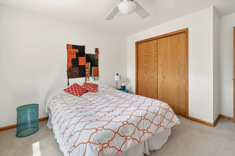 515 Sycamore Circle Saline City, MI 48176