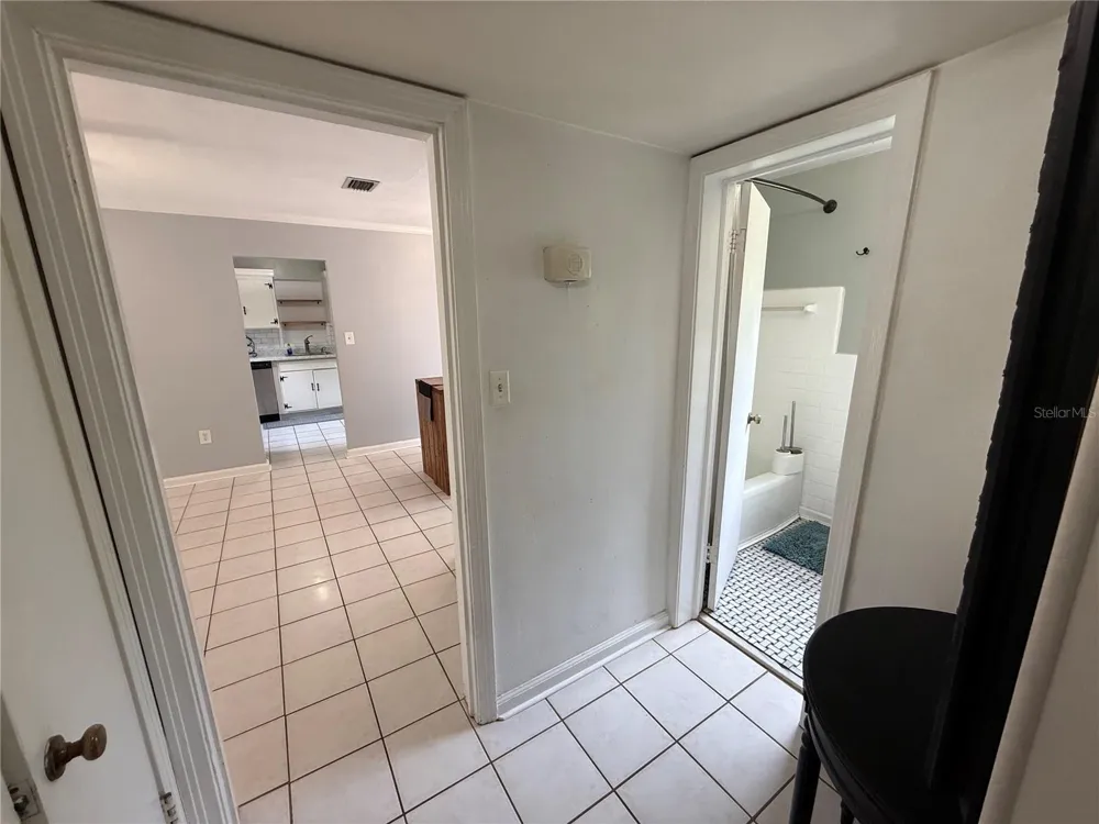 313 NW 34TH DRIVE Gainesville, FL 32607