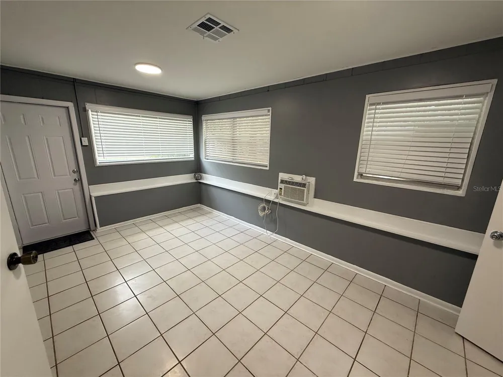 313 NW 34TH DRIVE Gainesville, FL 32607