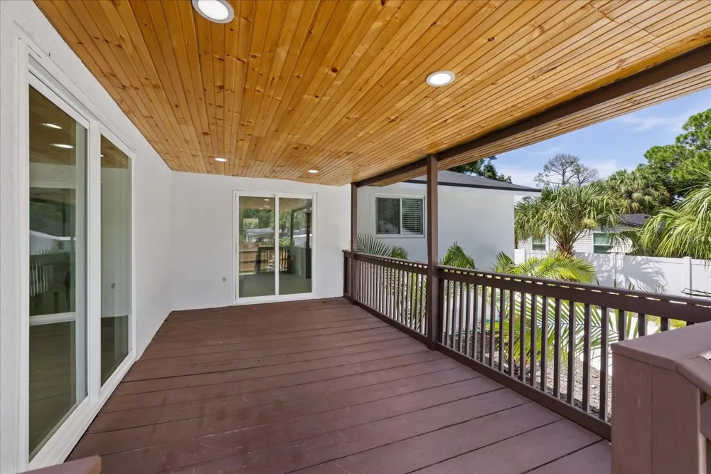 6403 ELLIOT DRIVE Tampa, FL 33615