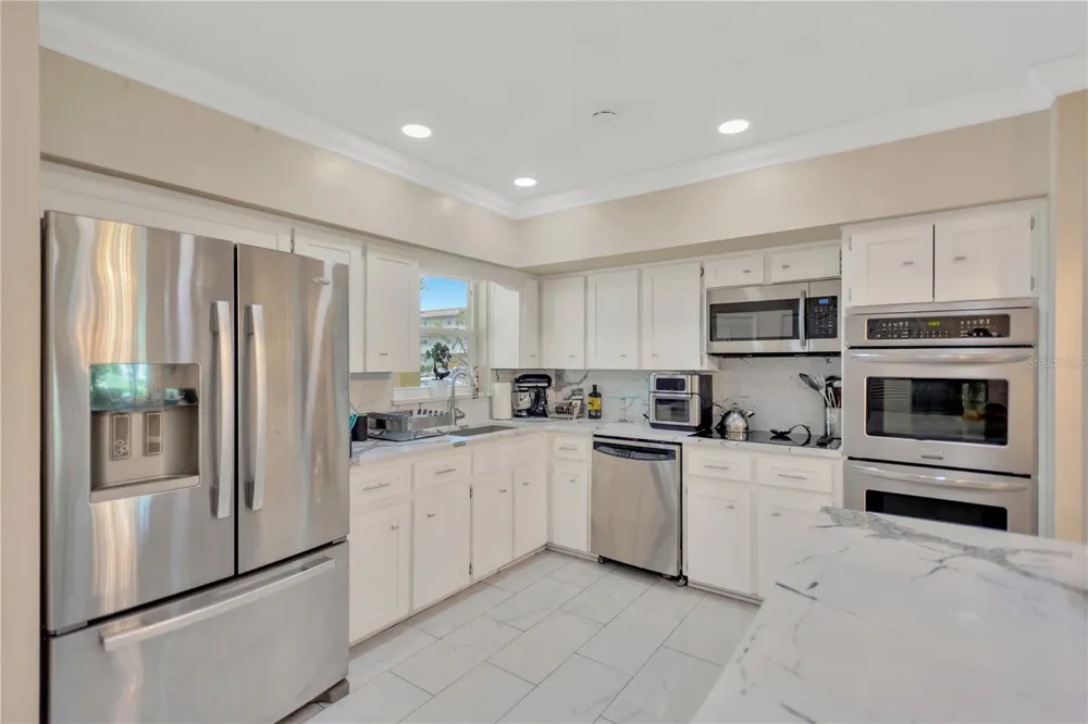 2350 HAITIAN DRIVE #6 Clearwater, FL 33763