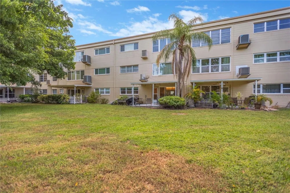 2350 HAITIAN DRIVE #6 Clearwater, FL 33763