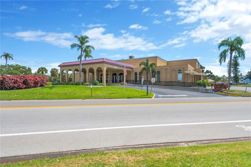 2350 HAITIAN DRIVE #6 Clearwater, FL 33763