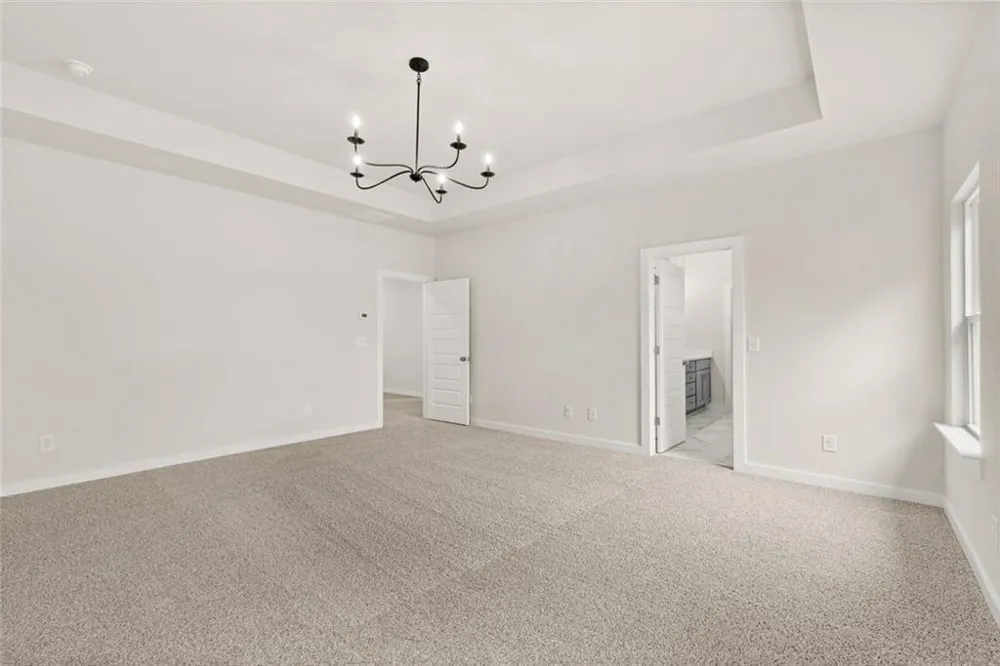 8315 Creekside Overlook Drive Gainesville, GA 30506