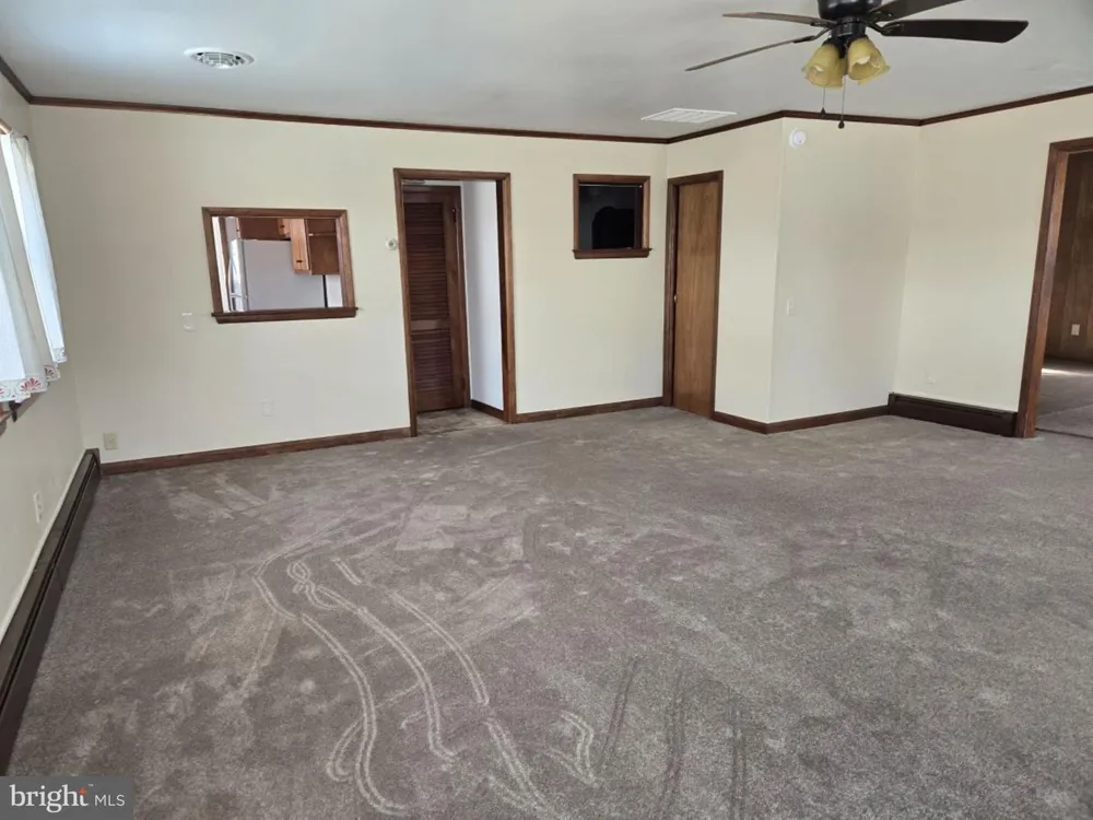 522 CAROL STREET Dover, DE 19904