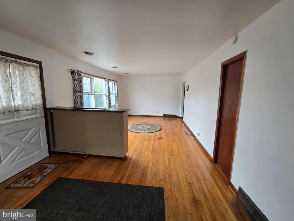522 CAROL STREET Dover, DE 19904