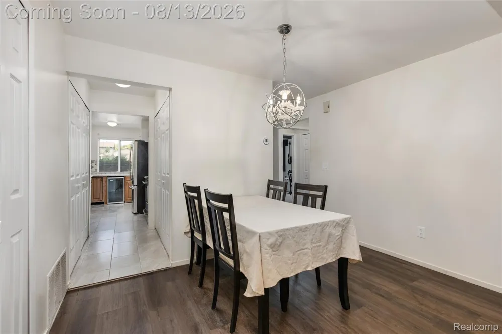 31444 Orchard Creek Farmington Hills City, MI 48334