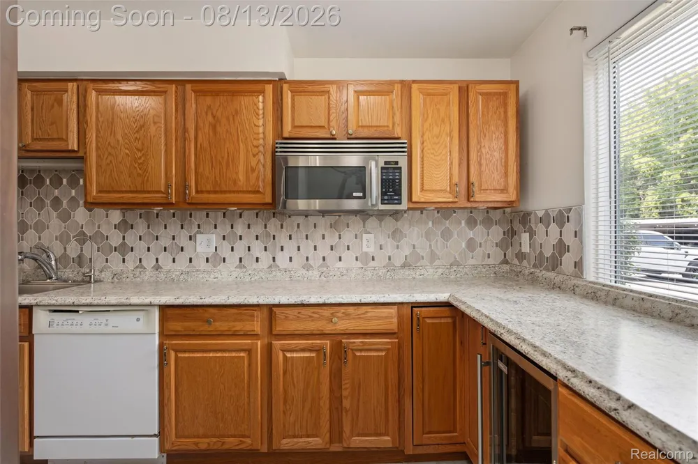 31444 Orchard Creek Farmington Hills City, MI 48334