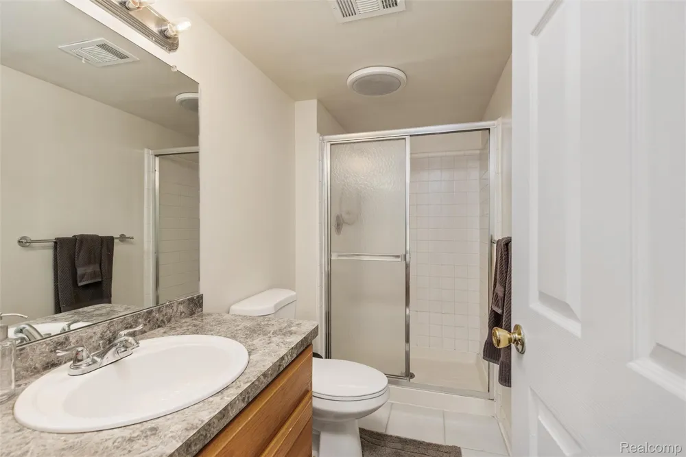 31444 Orchard Creek Farmington Hills City, MI 48334