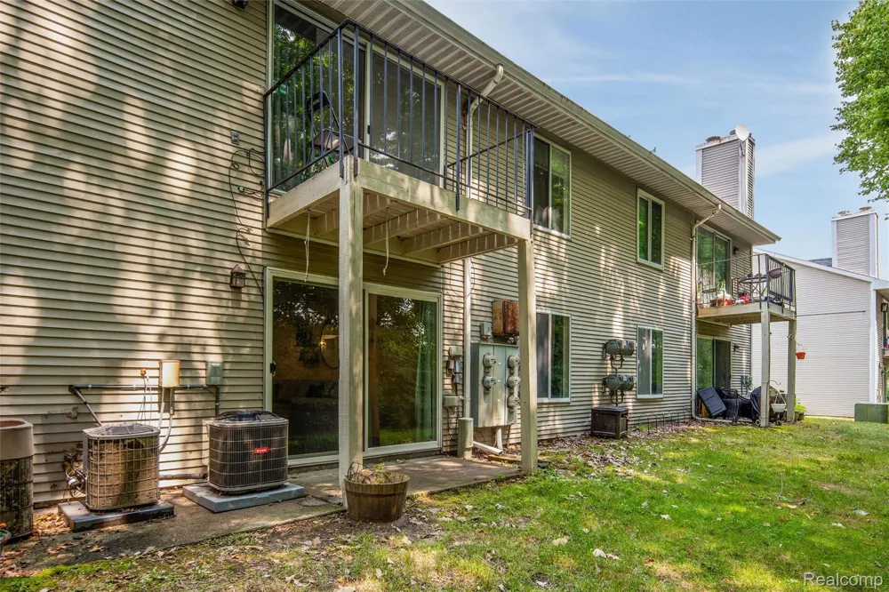 31444 Orchard Creek Farmington Hills City, MI 48334