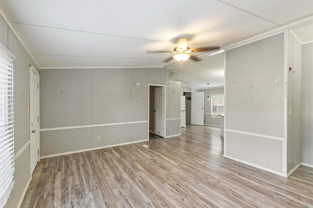 313 Hogan Lane Whitesboro, TX 76273