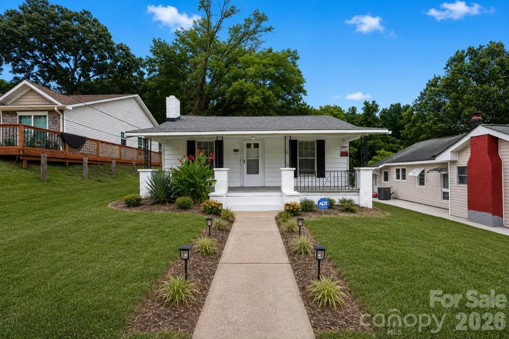 1306 Forrest Street High Point, NC 27262