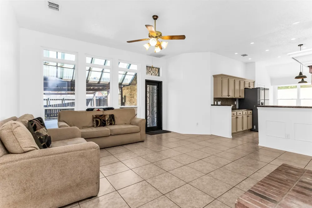 11404 Amber Valley Drive Frisco, TX 75035