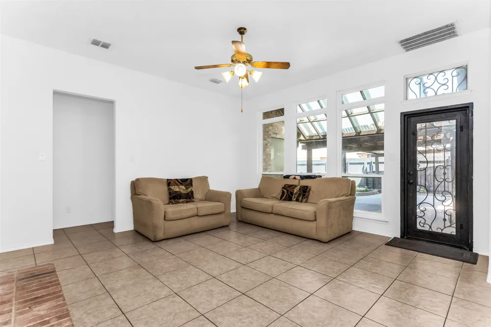 11404 Amber Valley Drive Frisco, TX 75035