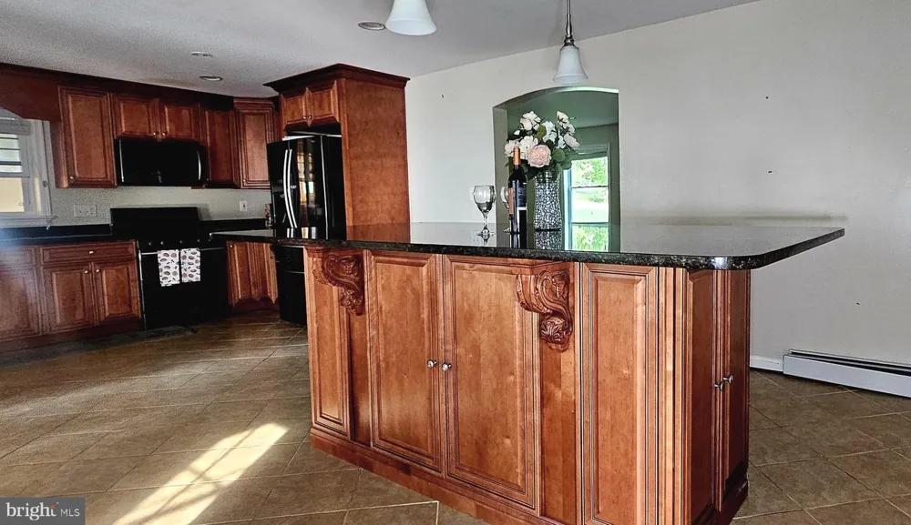 6416 AIRLIE ROAD Warrenton, VA 20187