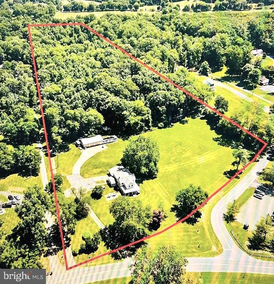 6416 AIRLIE ROAD Warrenton, VA 20187
