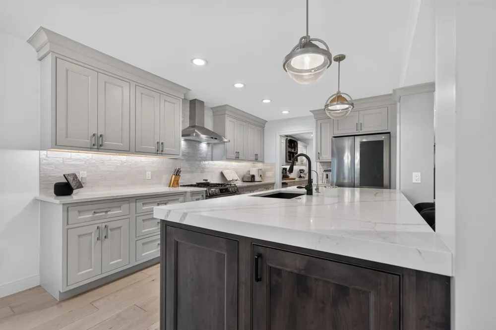 220 Red Oak Lane Rochester Hills, MI 48307