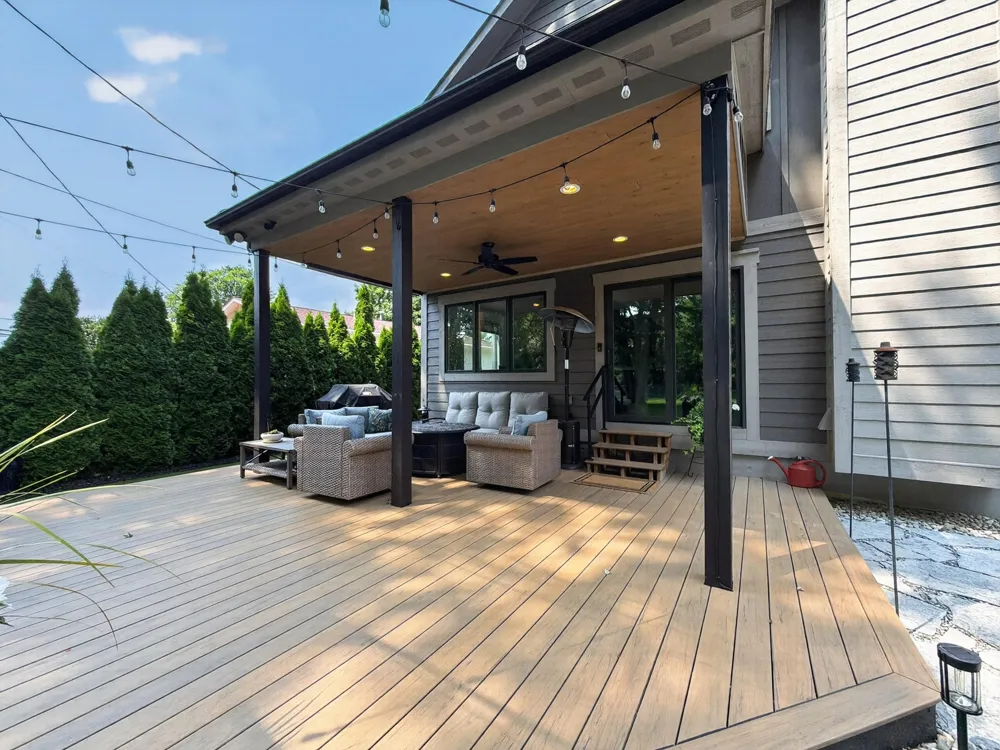220 Red Oak Lane Rochester Hills, MI 48307