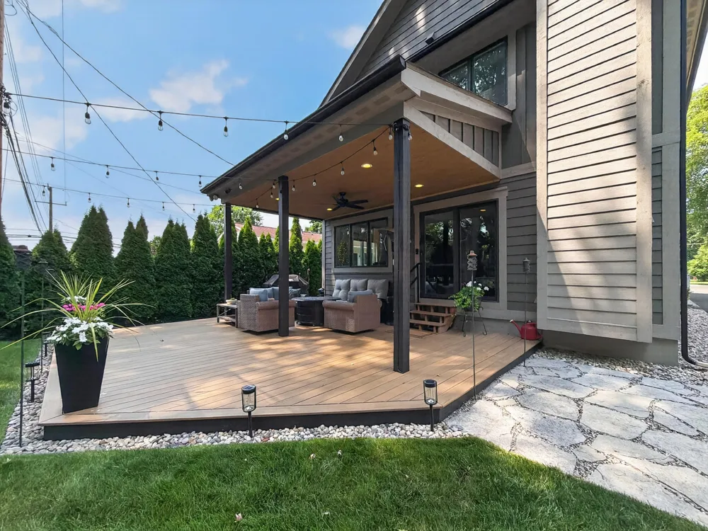 220 Red Oak Lane Rochester Hills, MI 48307
