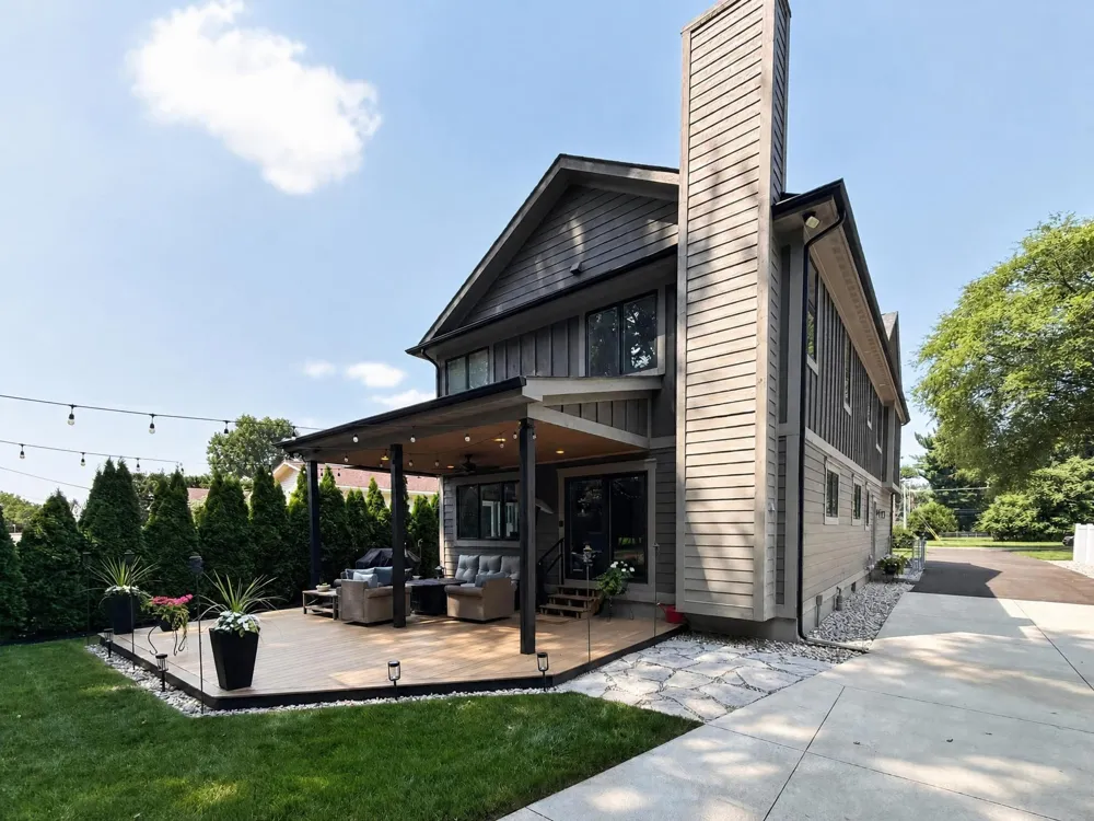 220 Red Oak Lane Rochester Hills, MI 48307