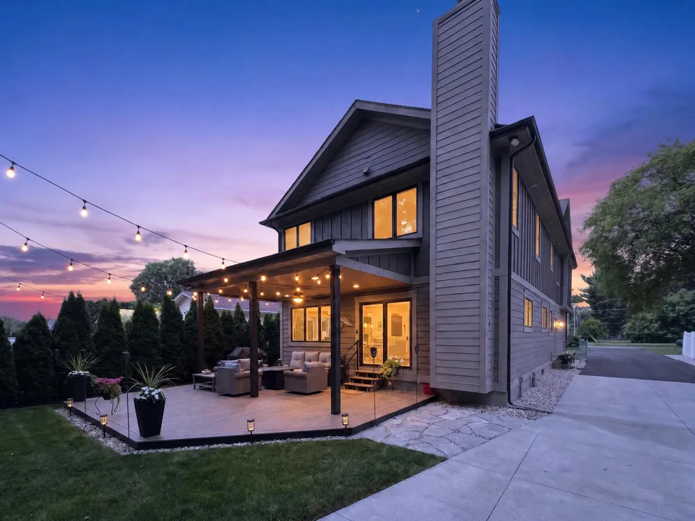220 Red Oak Lane Rochester Hills, MI 48307