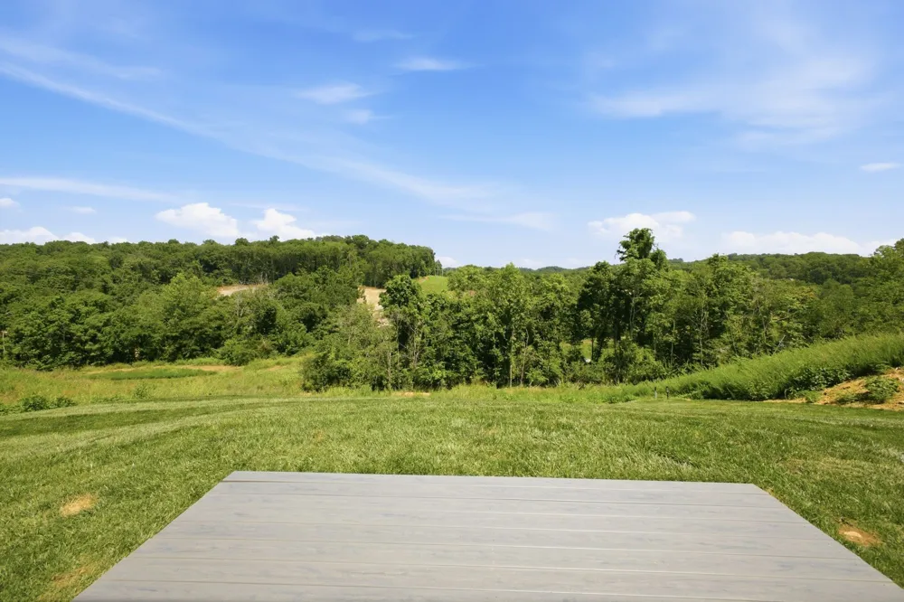 193 Manor Way Hendersonville, TN 37075