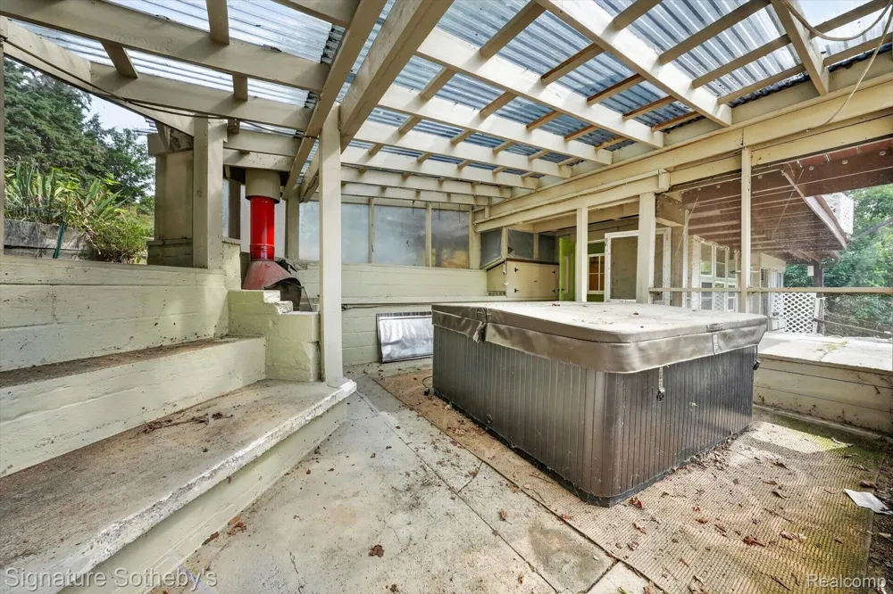 3310 SE Baldwin Road Hadley Township, MI 48455
