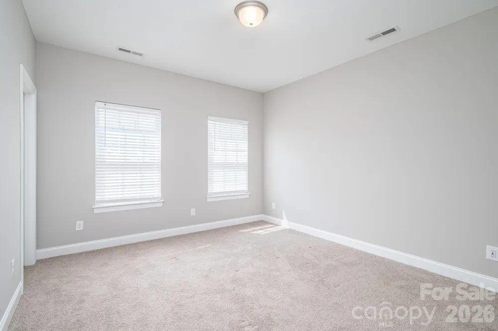 104 W Pine Street Lincolnton, NC 28092
