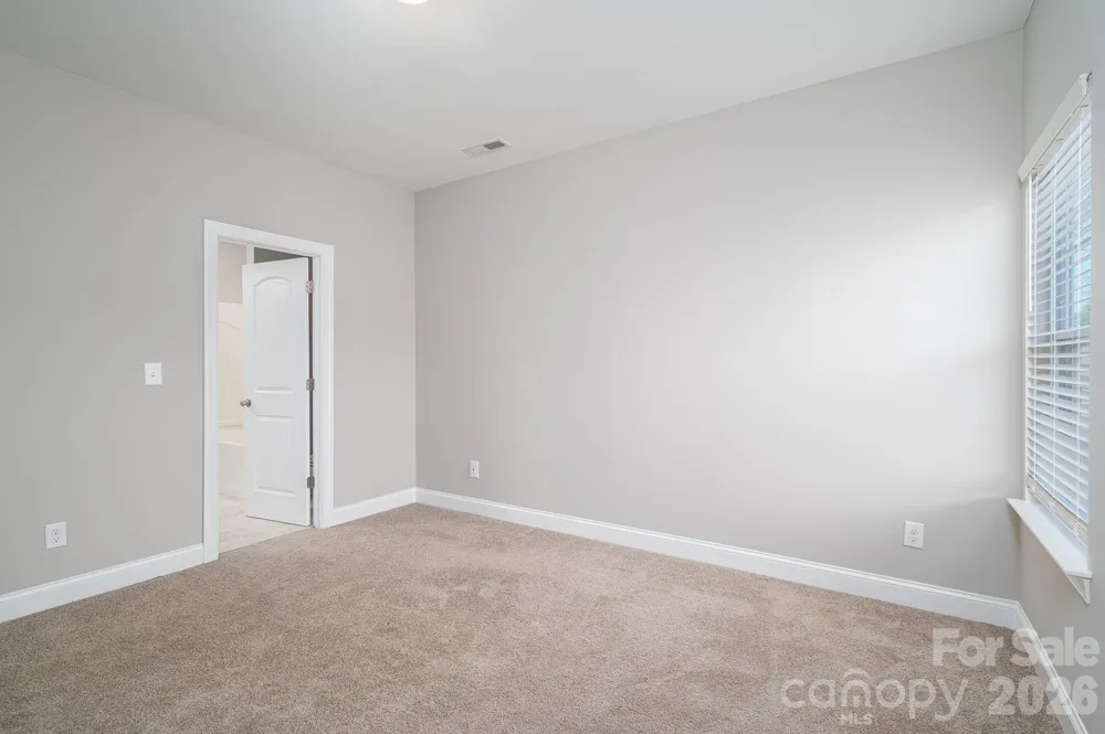 104 W Pine Street Lincolnton, NC 28092