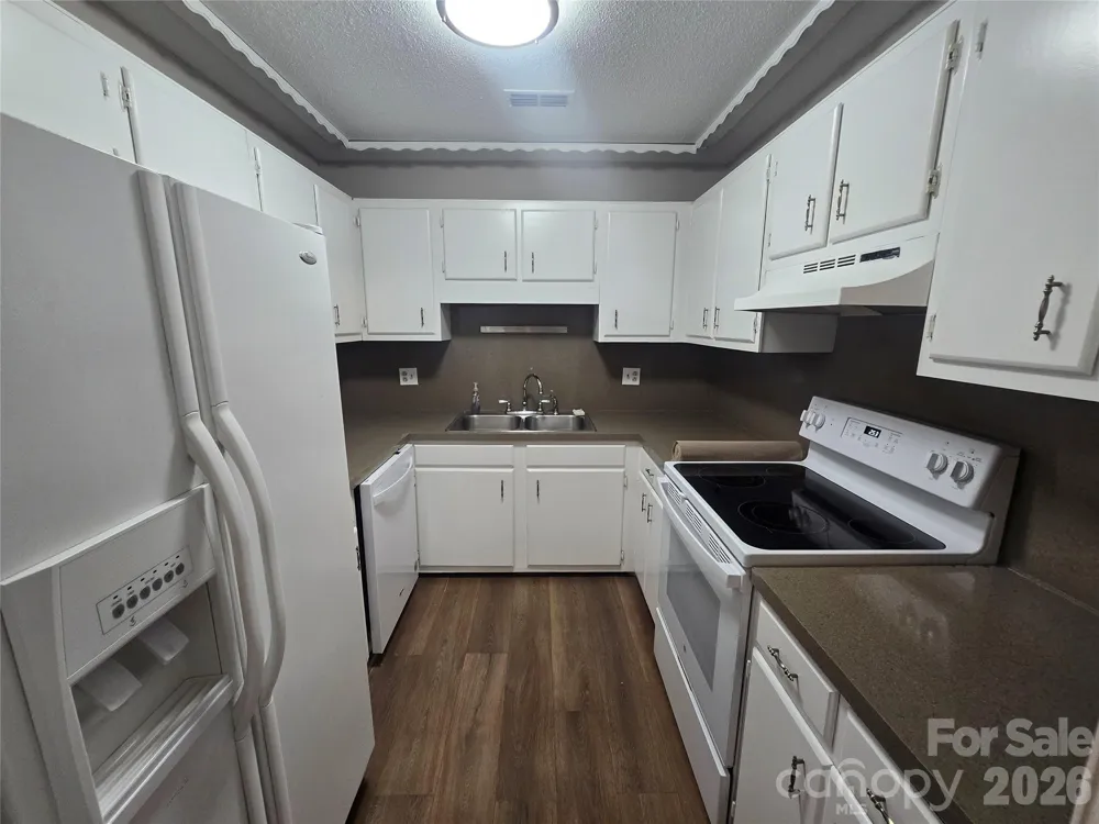 247 Country Club Drive NE #6 Concord, NC 28025