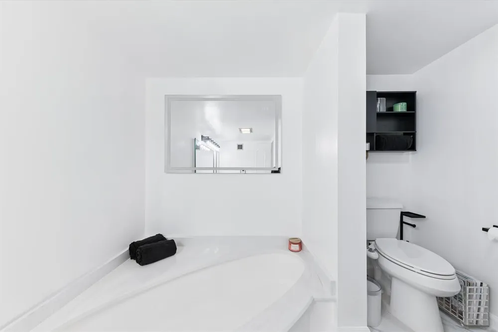 3589 S Ocean Boulevard #403 South Palm Beach, FL 33480