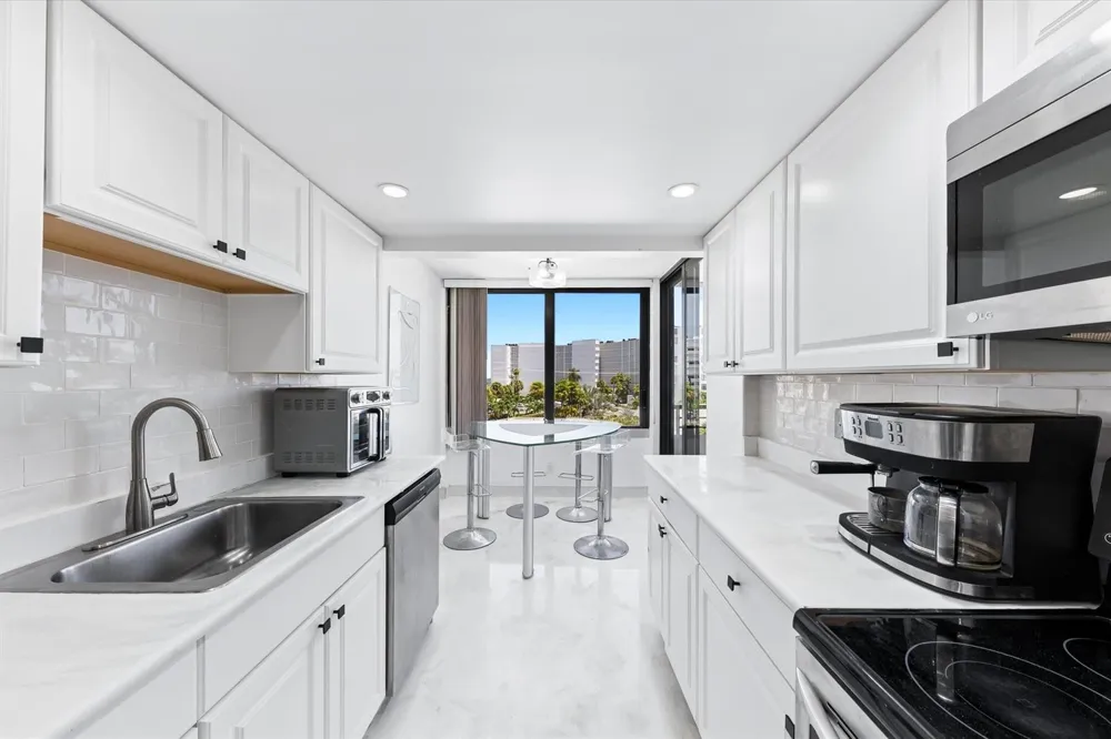 3589 S Ocean Boulevard #403 South Palm Beach, FL 33480