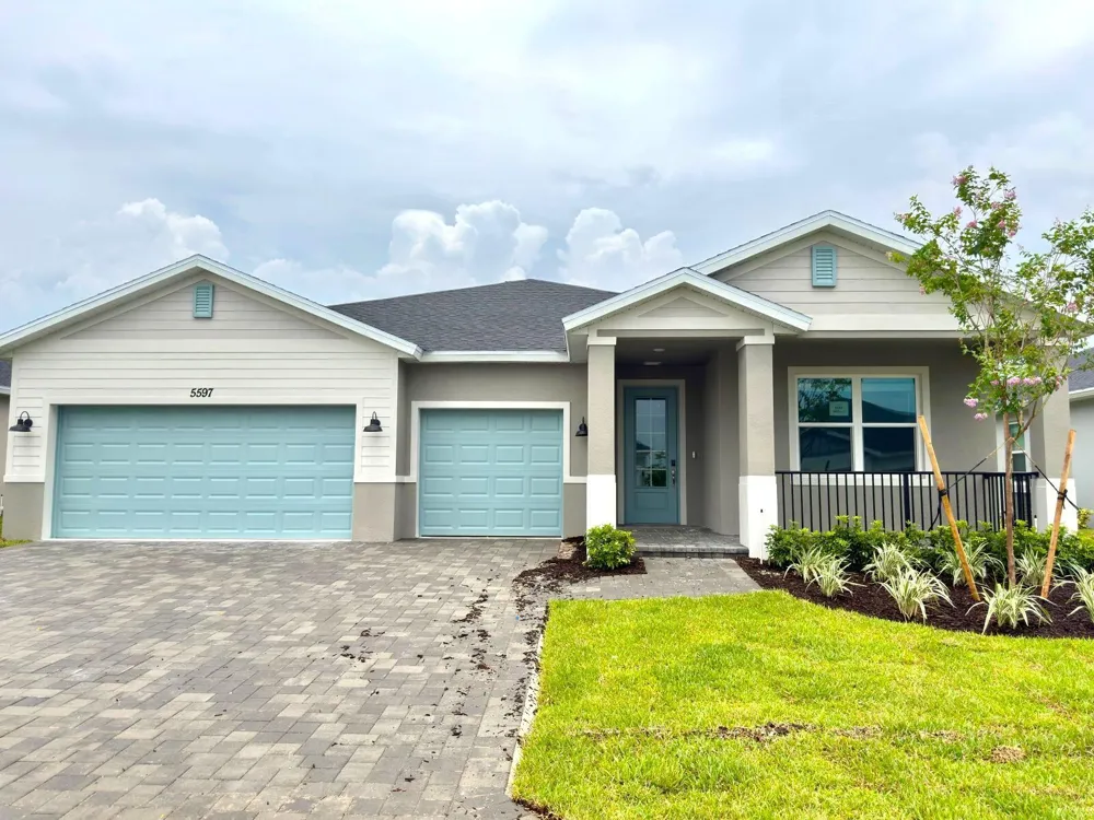 5597 HAMPTON PARK CIRCLE Vero Beach, FL 32966
