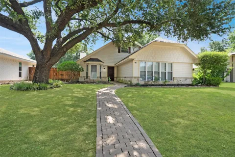 222 Gwendola Drive