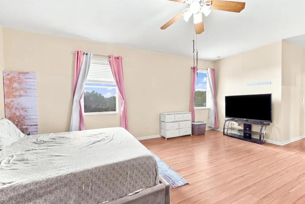 9455 Windrift Circle Fort Pierce, FL 34945