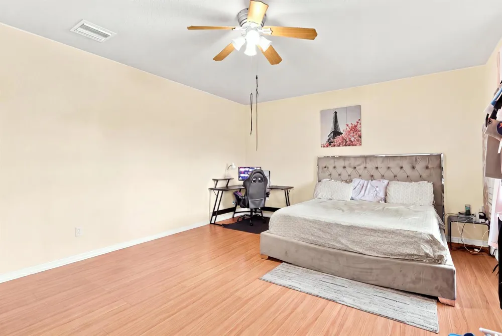 9455 Windrift Circle Fort Pierce, FL 34945