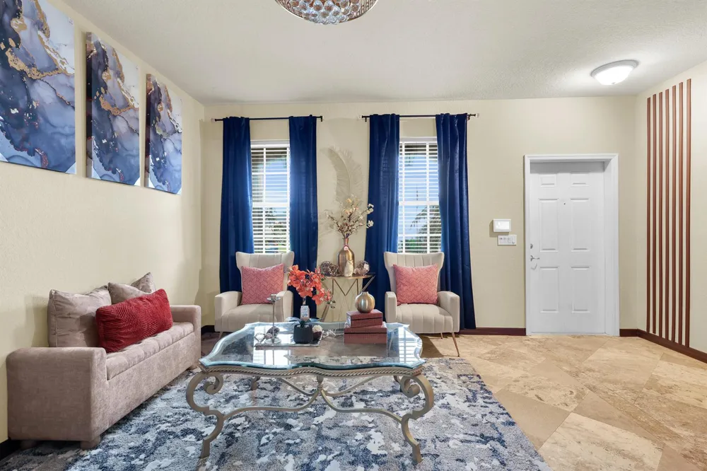 9455 Windrift Circle Fort Pierce, FL 34945