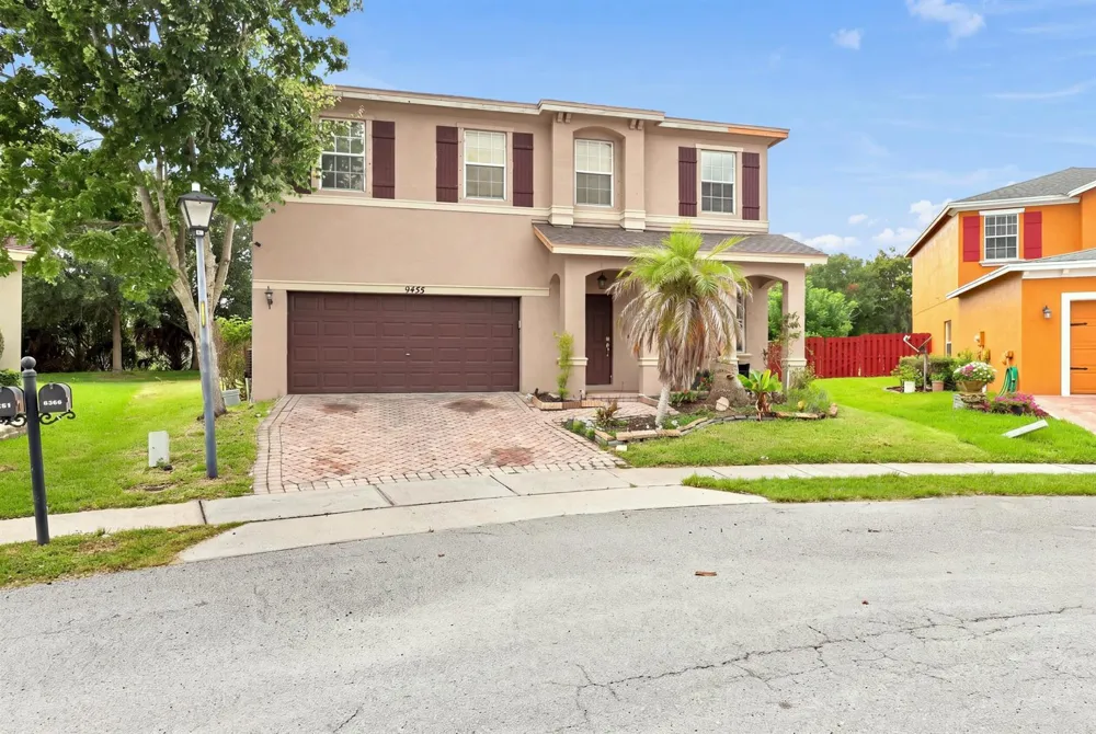 9455 Windrift Circle Fort Pierce, FL 34945