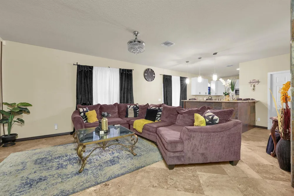 9455 Windrift Circle Fort Pierce, FL 34945