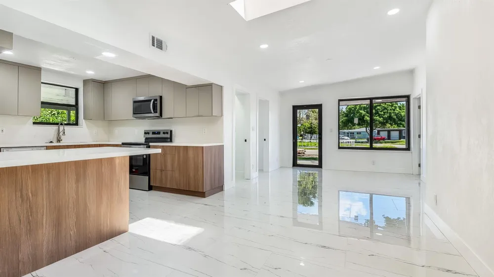 118 NEWTON ROAD West Park, FL 33023