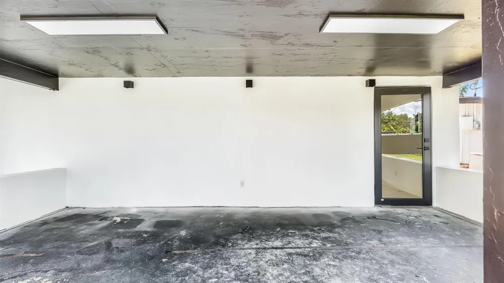 118 NEWTON ROAD West Park, FL 33023