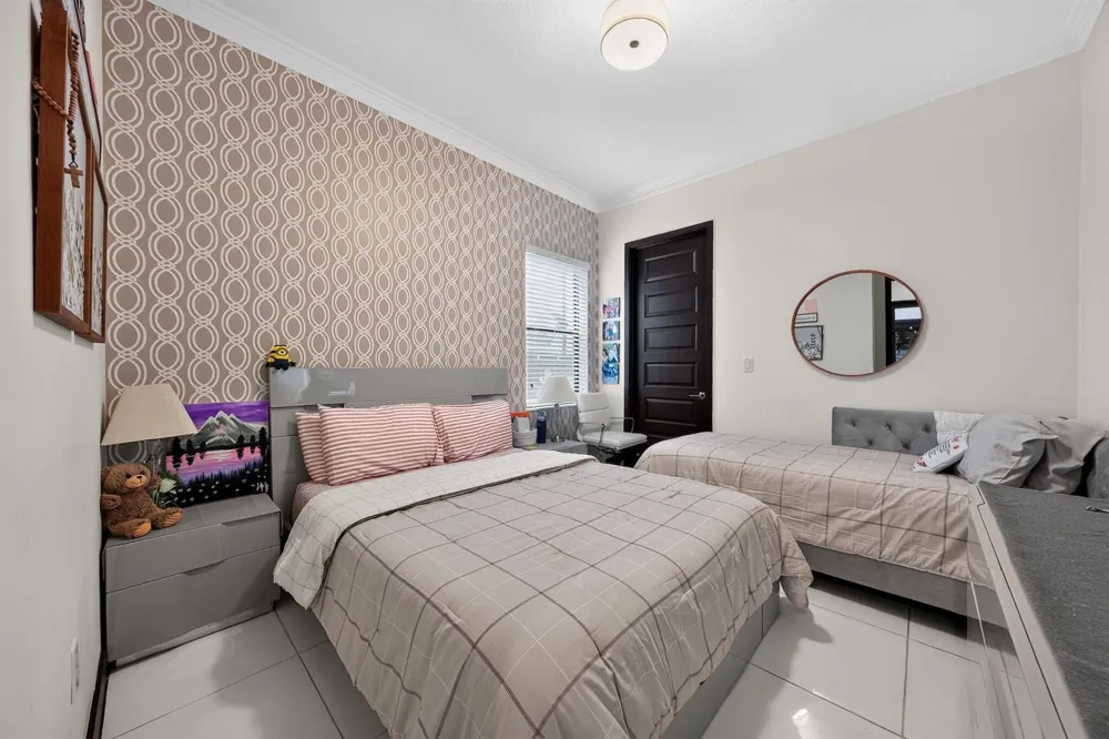 9023 NW 161ST TERRACE Miami Lakes, FL 33018