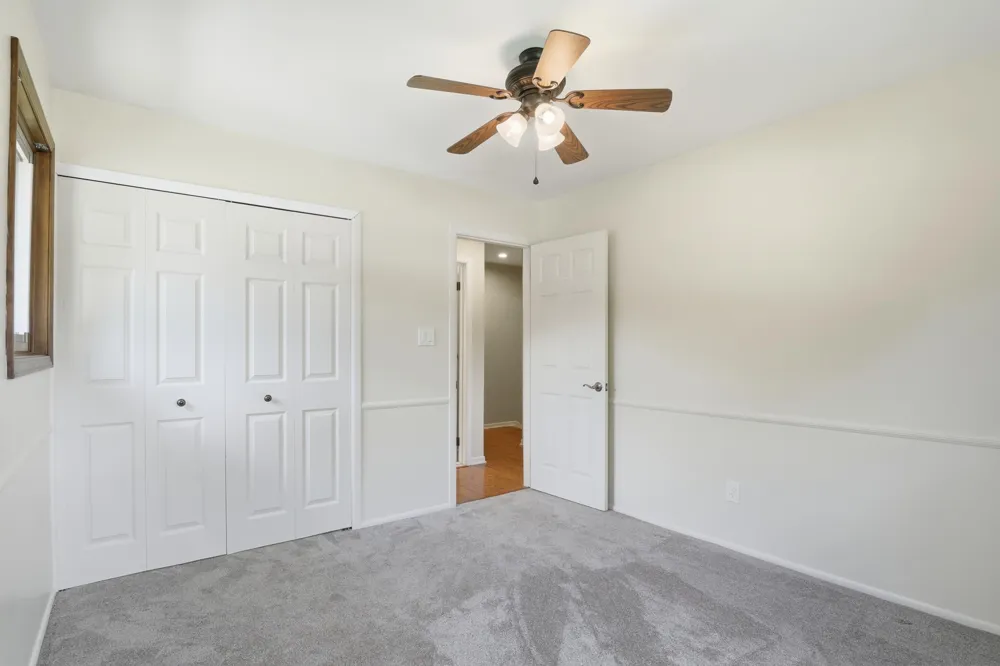 34357 Munger Drive Livonia, MI 48154