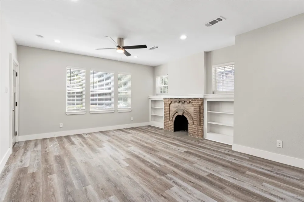 604 S Fitzhugh Avenue Dallas, TX 75223