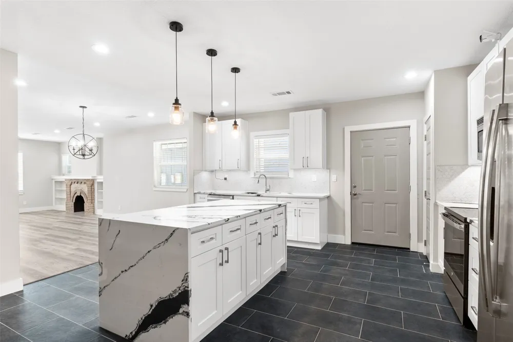 604 S Fitzhugh Avenue Dallas, TX 75223