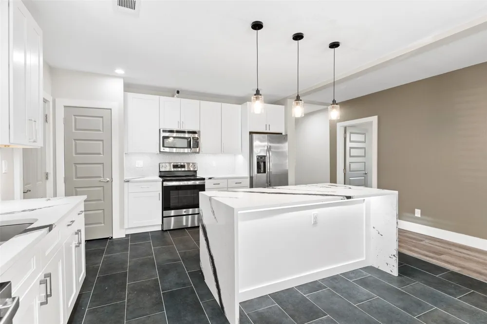 604 S Fitzhugh Avenue Dallas, TX 75223
