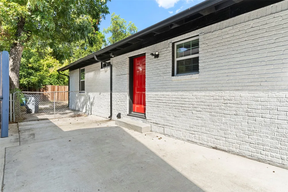 604 S Fitzhugh Avenue Dallas, TX 75223